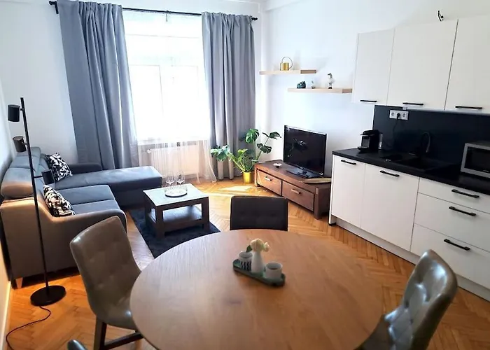 Amazing Castle View Διαμέρισμα *